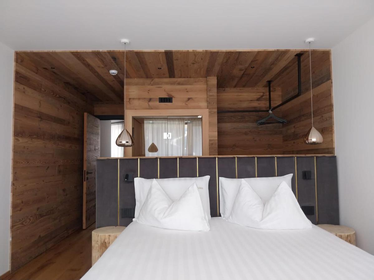 Alpuris - Your Boutique Suite - Hotel B&B Cavalese Exterior foto